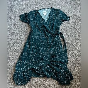 NWT Polka Dot Print Wrap Dress